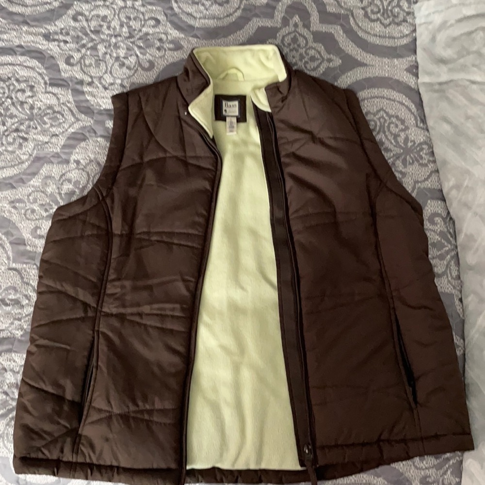 Bass vest